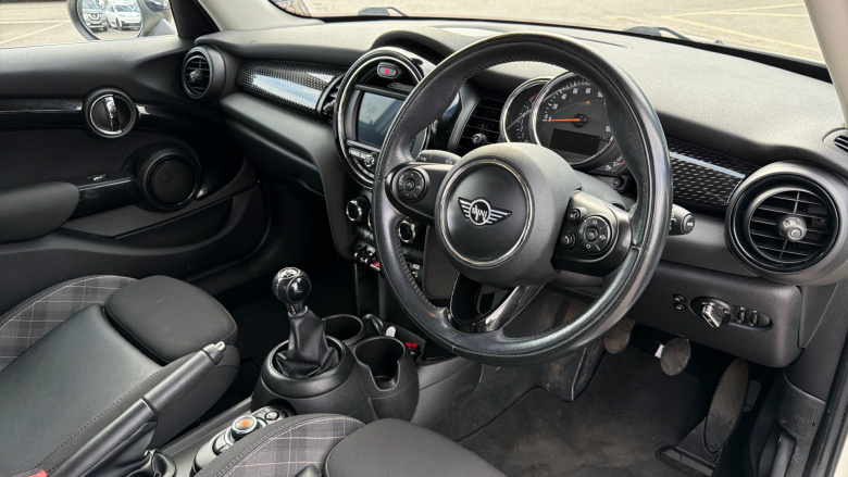 MINI Hatchback 2.0 Cooper S II 5dr Petrol Hatchback